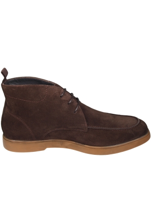 Daniel Kenneth Daniel Kenneth Yuki 933B-02 2640450 Bruine Veterboot