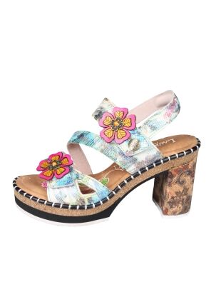 Laura Vita NAOMIO 13